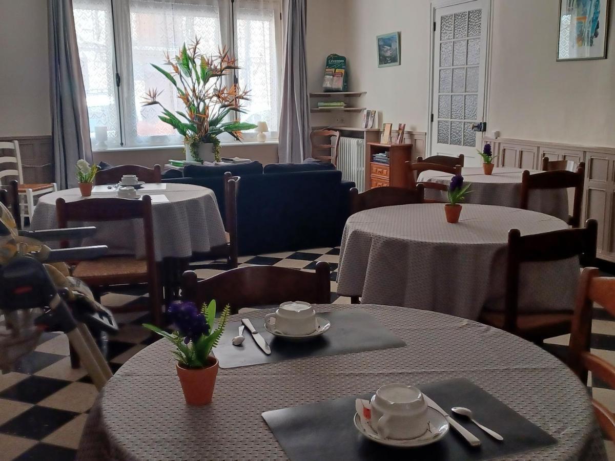 Les Glycines Bed & Breakfast Le Vigan  Bagian luar foto